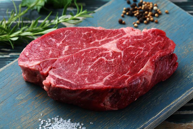 Ouganda : Interdiction des produits à base de viande de bœuf en raison d’une épidémie de charbon