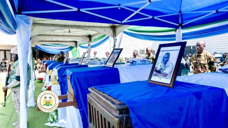 Sierra Leone : Hommage aux 18 membres des forces de sécurité tombés lors de la tentative de coup d’État