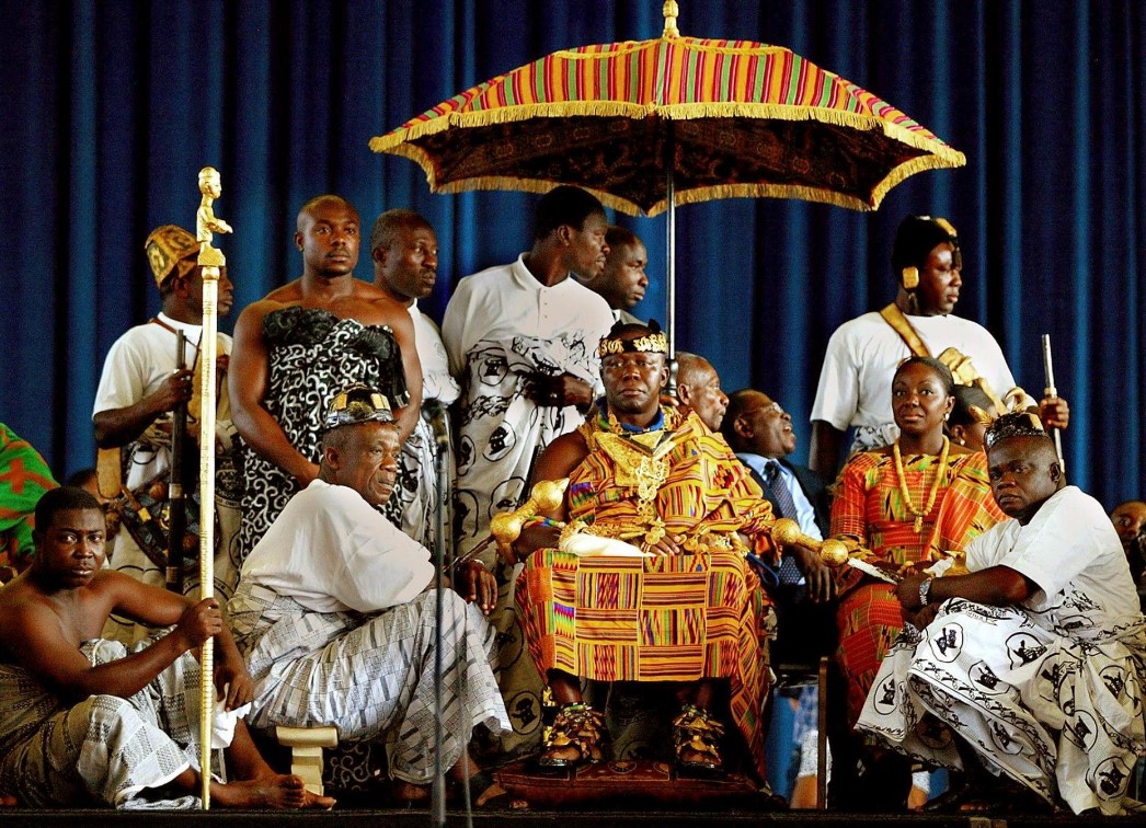 Histoire : Le Royaume-Uni s’apprête a restituer des « joyaux de la couronne » du Ghana, volés il y a 150 ans au roi Asante