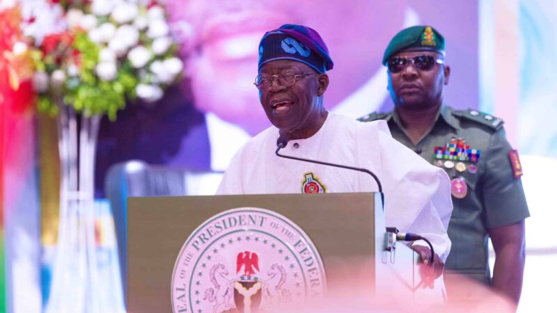 Nigeria : Bola Tinubu suspend le ministre de la lutte contre la pauvreté suite à des transactions controversées