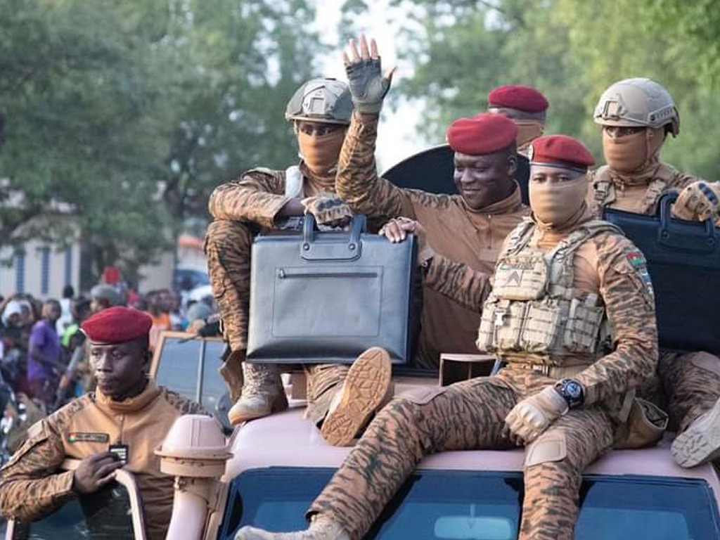 Burkina Faso : Les « wayiyans » de Gaoua soutiennent fermement le Président Ibrahim Traoré et appellent à la prolongation de la transition