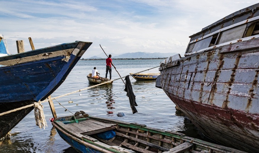 RD Congo : Une tragédie sur le Lac Albert fait au moins 20 morts dans un naufrage d’une embarcation 