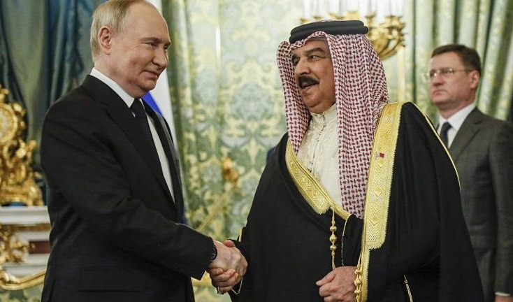 Bahreïn : Le Roi Hamad bin Isa Al Khalifa sollicite le soutien de la Russie pour une conférence de paix au Moyen-Orient