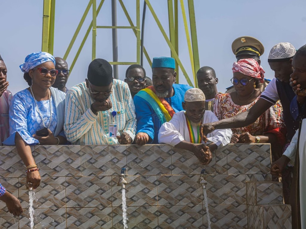 Mali/Œuvres sociales : De l’eau potable pour les maliens de Missala et de la pédiatrie Gabriel Touré