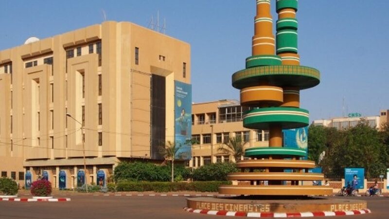 Afrique/Fake News : Comment le Burkina Faso résiste aux campagnes de propagande