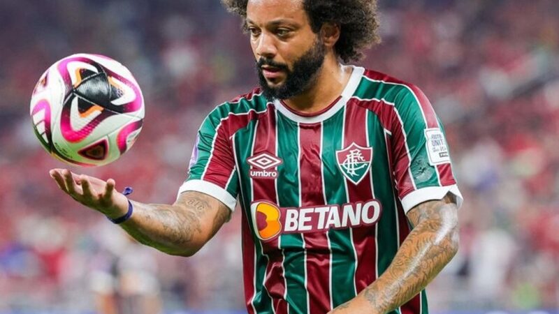 Foot : Marcelo, un latéral d’exception, range les crampons